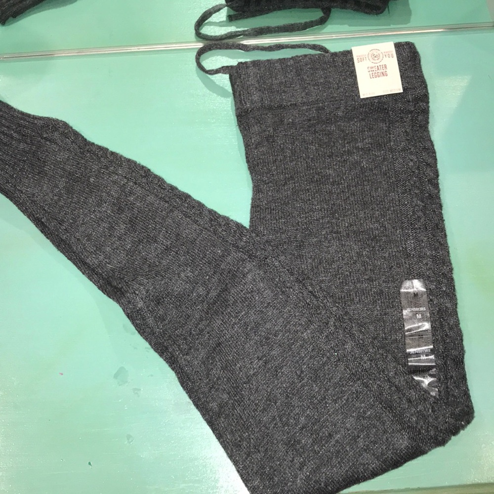 Sweater leggings